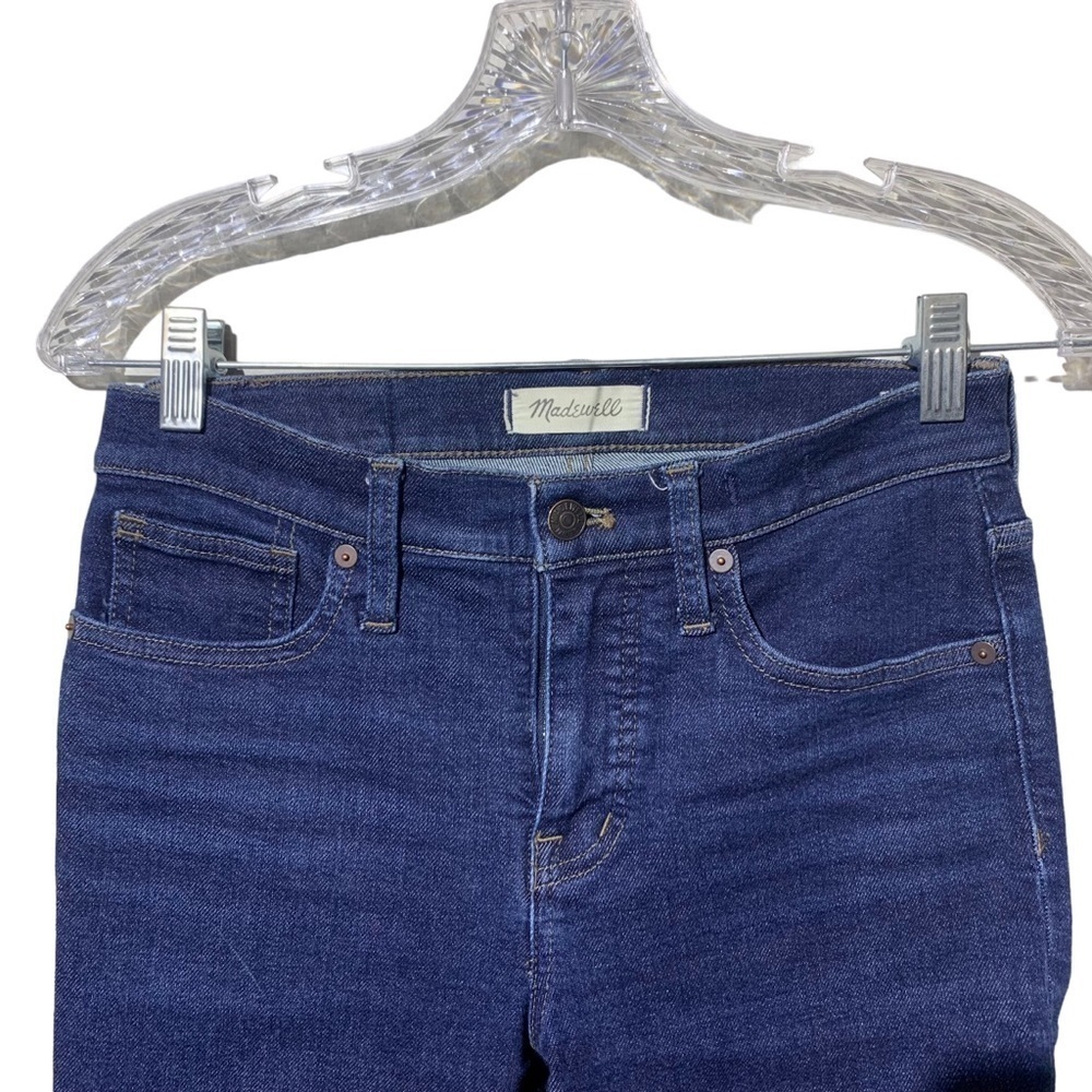 Madewell 9" Mid-Rise Skinny Jeans in Orland Wash: TENCEL™ Denim Edition - Picture 7 of 11